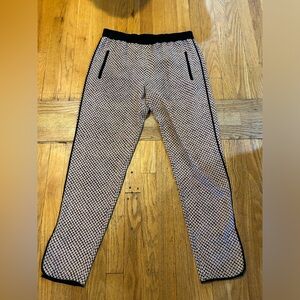 BCBG patterned pull on pants size Medium!
